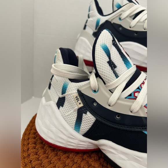 ADIDAS Harden Vol. 4 GCA 'Dynasty Rockets' - Picture 9 of 14